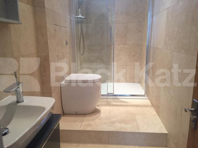 			Studio Apartment, 1 bath, 1 reception Studio			 Westbourne Grove, Bayswater / Westbourne Grove