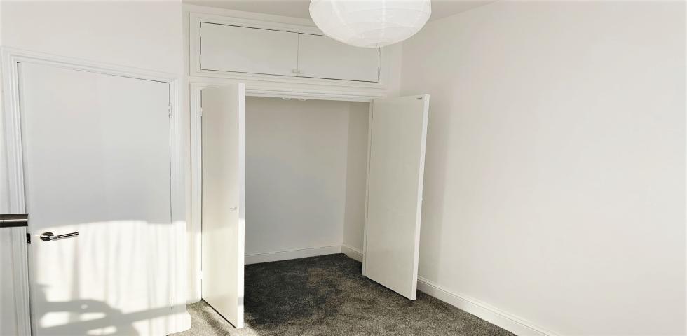 			2 Bedroom, 1 bath, 1 reception Flat			 Harrow Road, WESTBOURNE PARK 