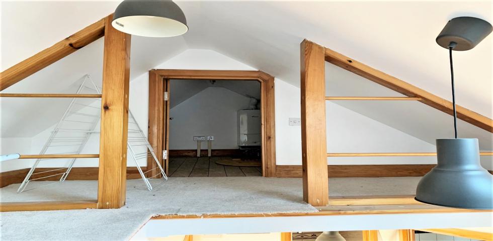 			2 Bedroom, 1 bath, 1 reception Flat			 Burnley Road, DOLLIS HILL