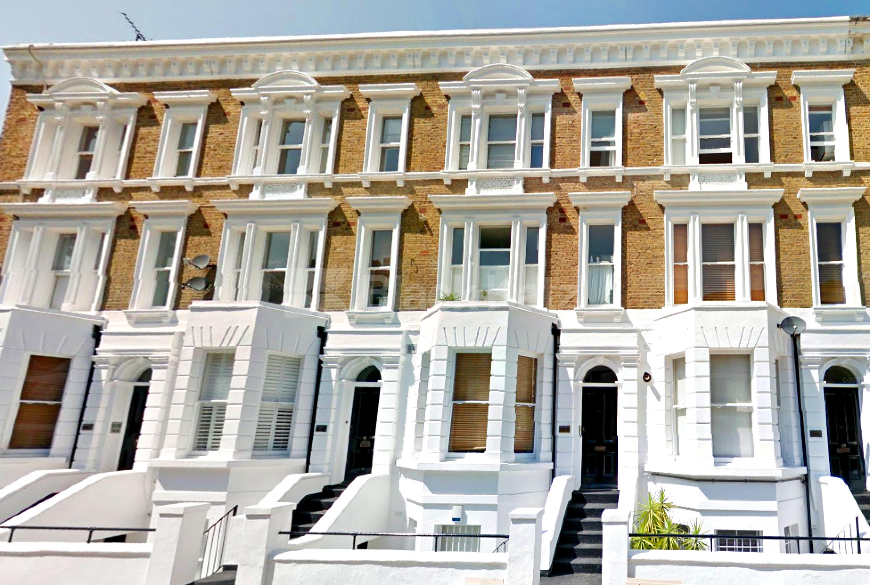 			NEW INSTRUCTION, 2 Bedroom, 1 bath, 1 reception Flat			 Lakeside Road , Shepherds Bush W14