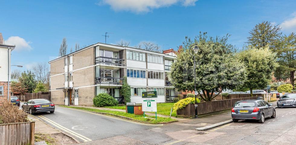 			1 Bedroom, 1 bath, 1 reception Flat			 Coolhurst Road, Crouch End