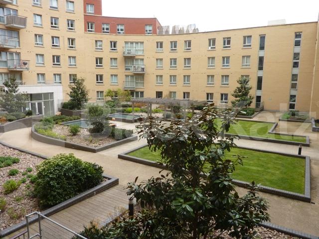 			LET!, 2 Bedroom, 1 bath, 1 reception Flat			 VISION 7, HOLLOWAY N7