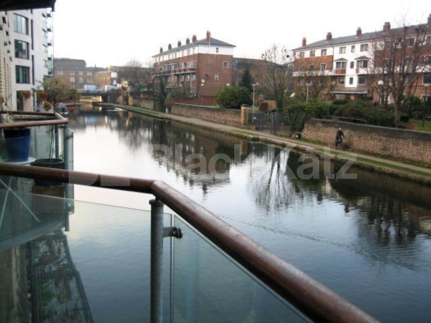 			Rarely Available!!!, 2 Bedroom, 1 bath, 1 reception Apartment			 Ice Wharf, New Wharf Road, Kings Cross