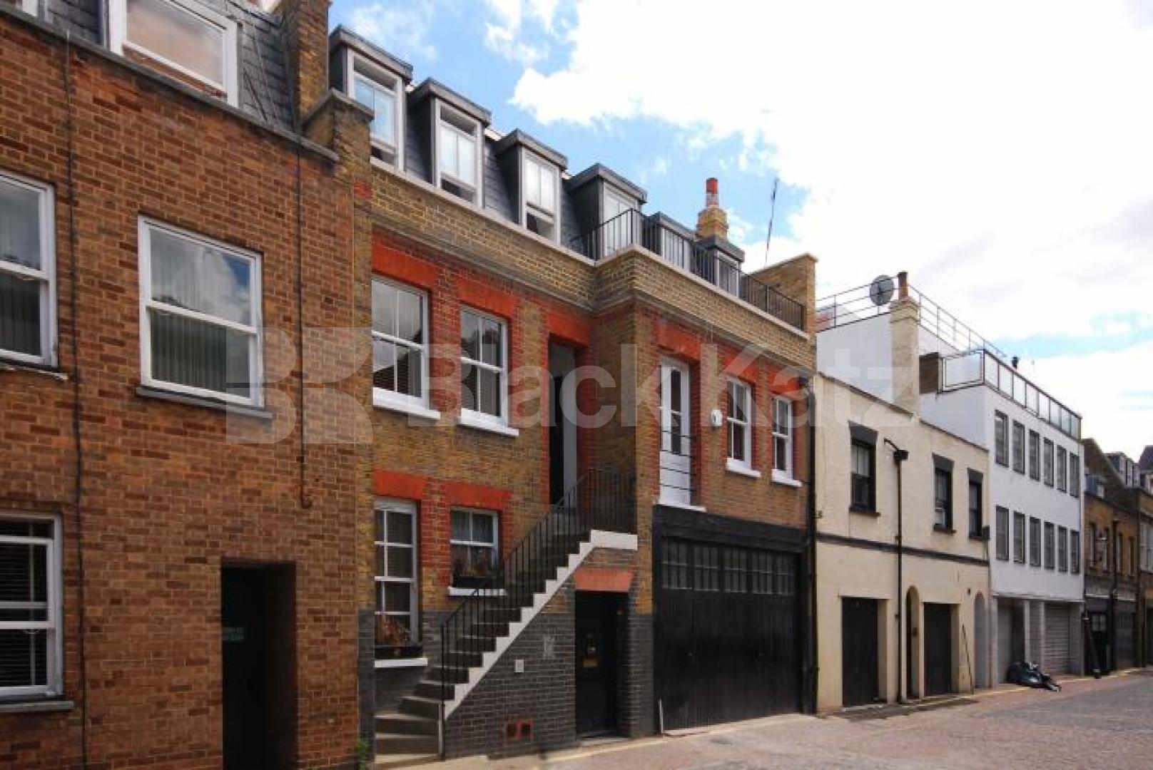 Spacious modern one bed in the heart of Fitzrovia  Weymouth Mews, Marylebone 
