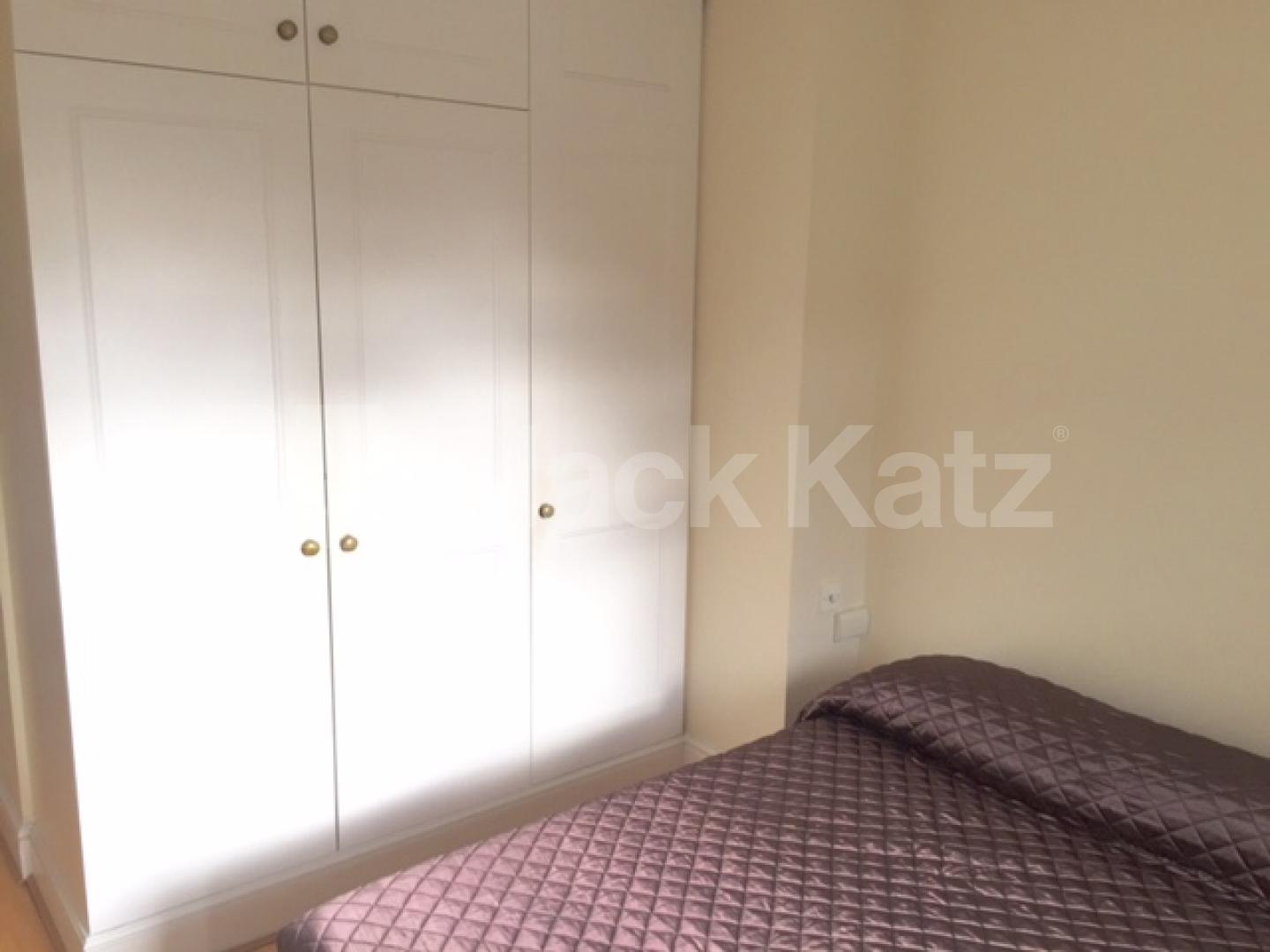 			LARGE 1 BED NEAR HEATH & TUBE!, 1 Bedroom, 1 bath, 1 reception Flat			 Haverstock Hill, BELSIZE PARK