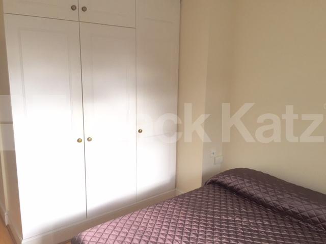 			LARGE 1 BED NEAR HEATH & TUBE!, 1 Bedroom, 1 bath, 1 reception Flat			 Haverstock Hill, BELSIZE PARK