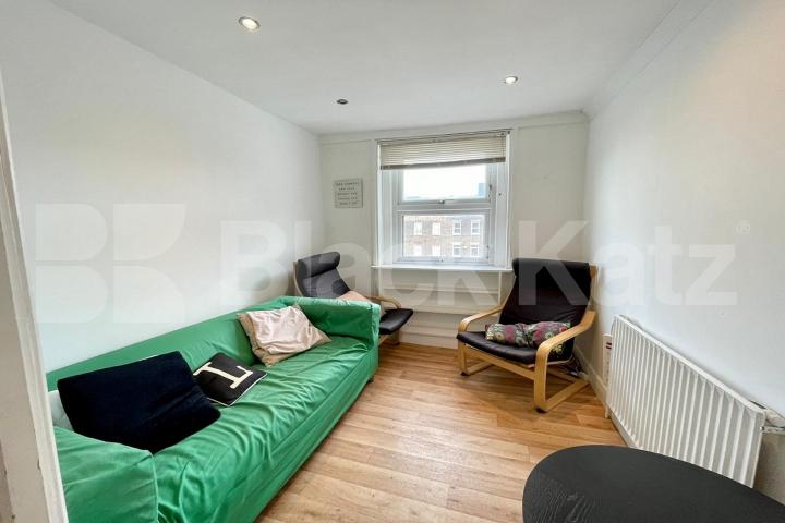 recently redecorated three double bedroomed apartment is set on the second floo Walworth Road, Elephant and Castle