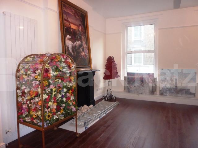			Studio Apartment, 1 bath, 1 reception Studio			 Westbourne Grove, Bayswater / Westbourne Grove