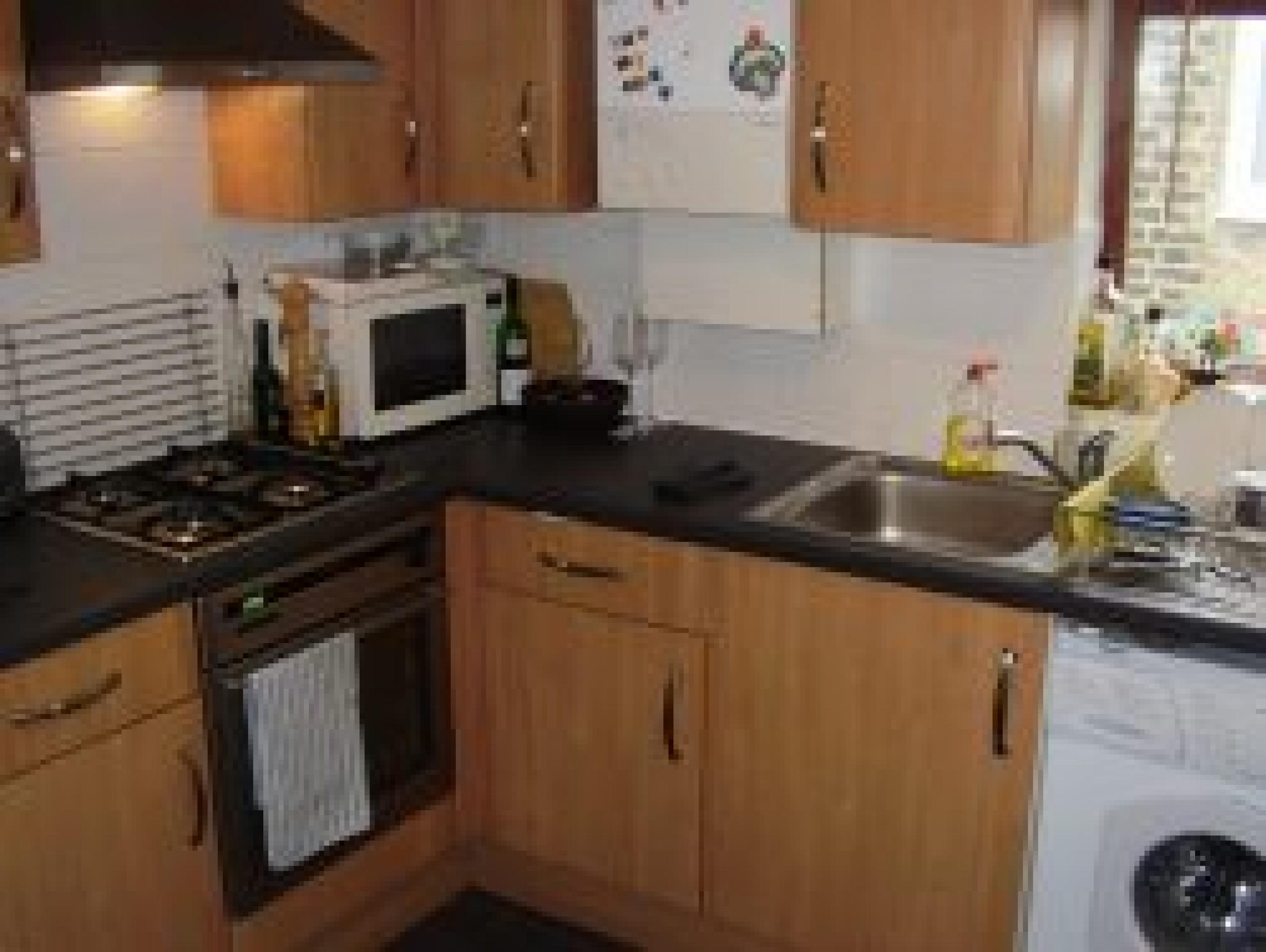 			NEW ON!, 2 Bedroom, 1 bath, 1 reception Flat			 Wakeman Road, KENSAL GREEN NW10 NW10