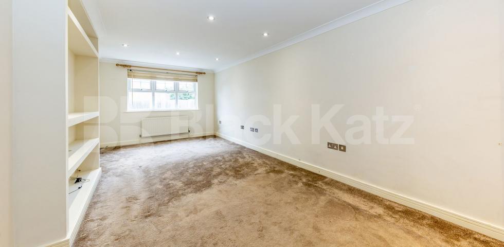 Stunning modern two bed within a secure private development close to Broadway Osier Crescent, Muswell Hill