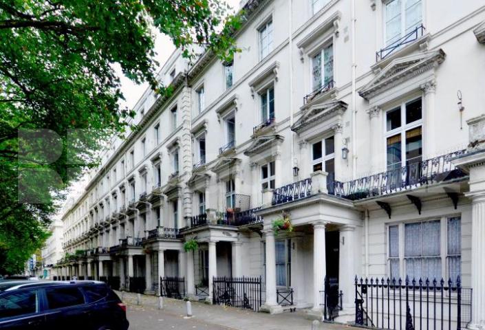 Three bed in Bayswater minutes to Hyde Park Westbourne Terrace, Bayswater / Paddington 