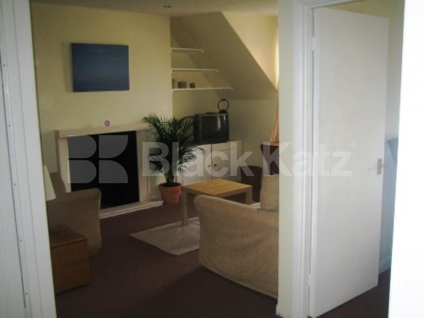 			AMAZING LOCATION!!!, 1 Bedroom, 1 bath, 1 reception Flat			 Highgate West Hill, HIGHGATE