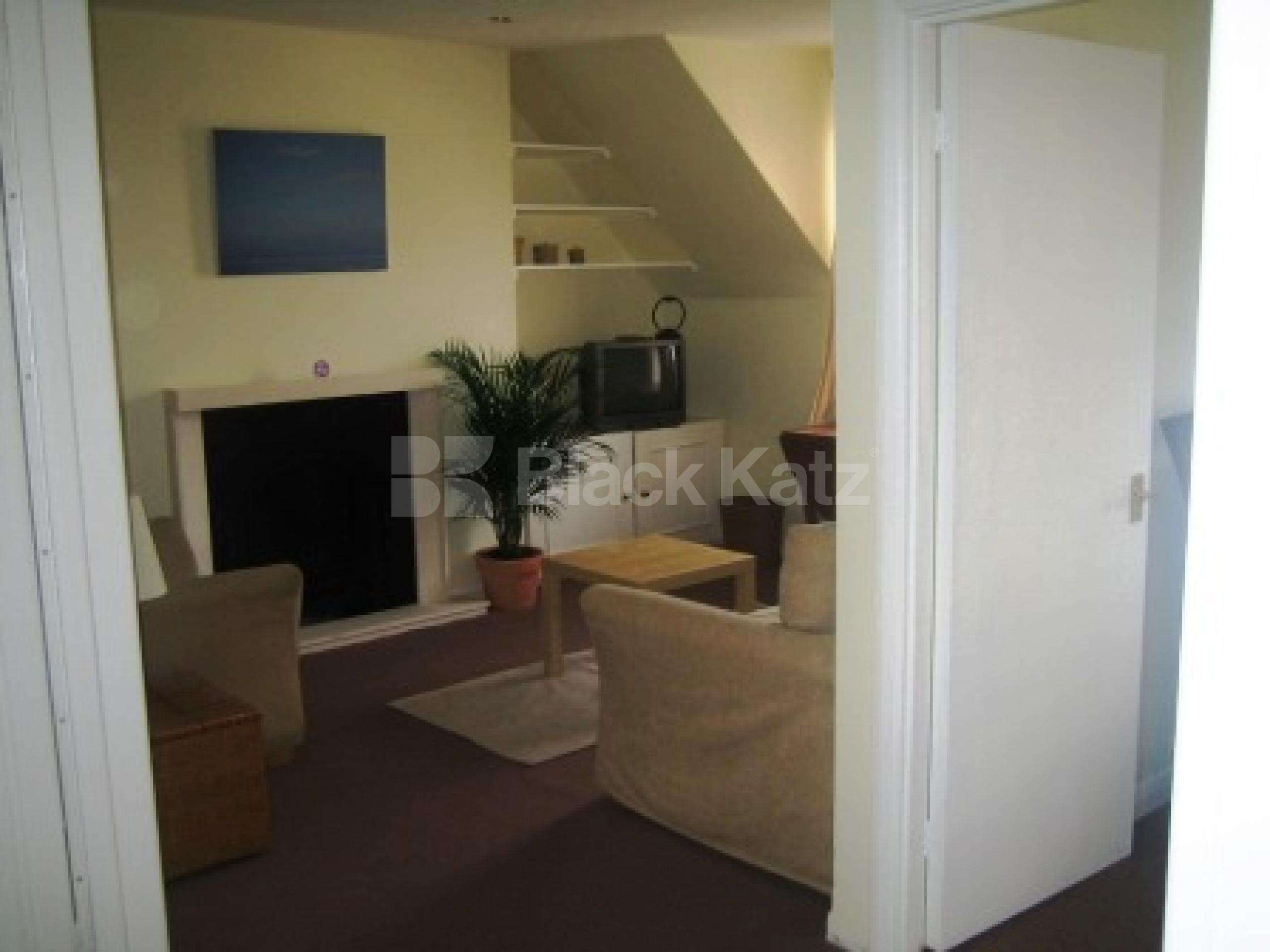 			AMAZING LOCATION!!!, 1 Bedroom, 1 bath, 1 reception Flat			 Highgate West Hill, HIGHGATE N6