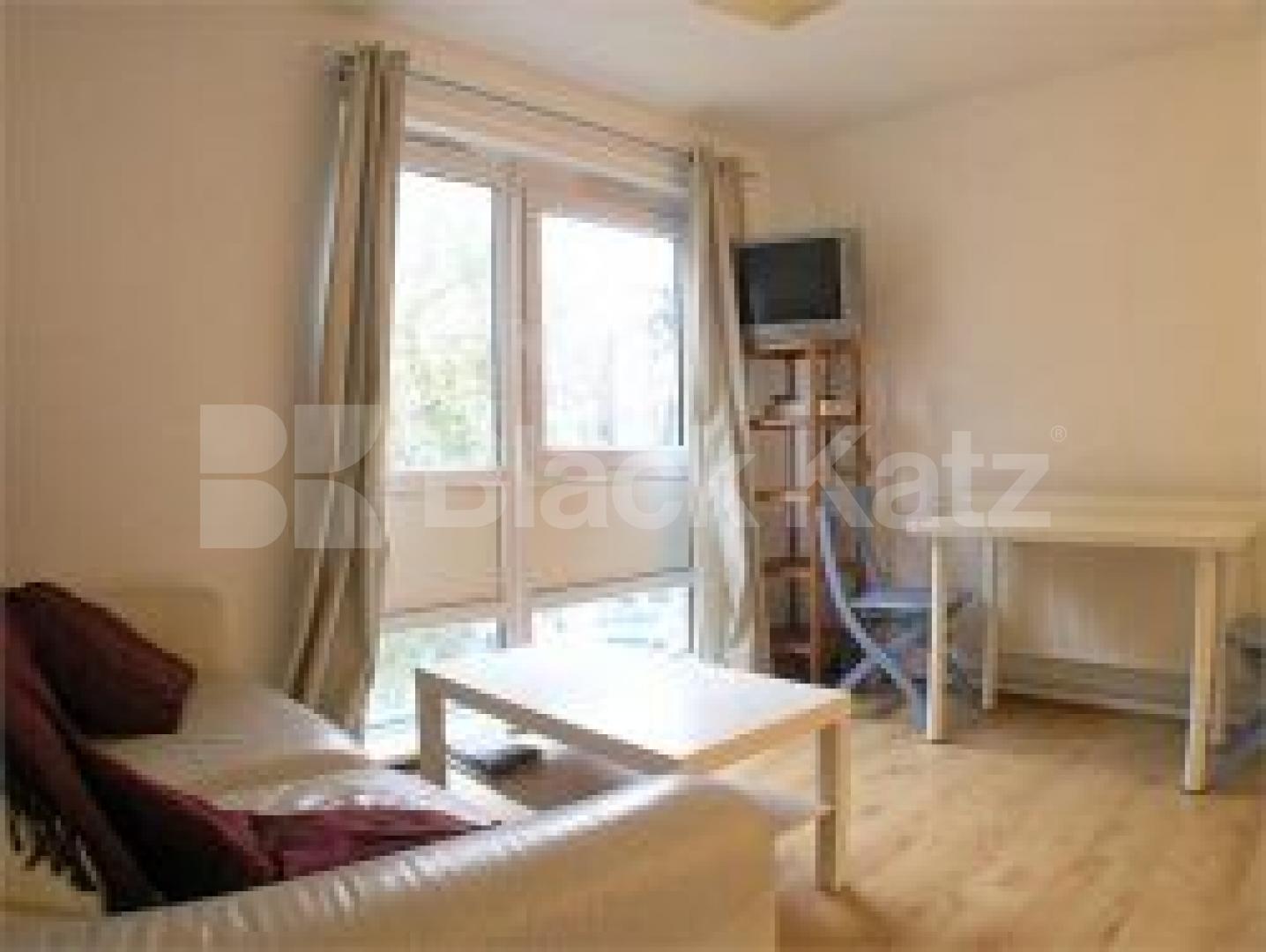 			New instruction, 1 Bedroom, 1 bath, 1 reception Flat			 Westbourne Park Road, LADBROKE GROVE