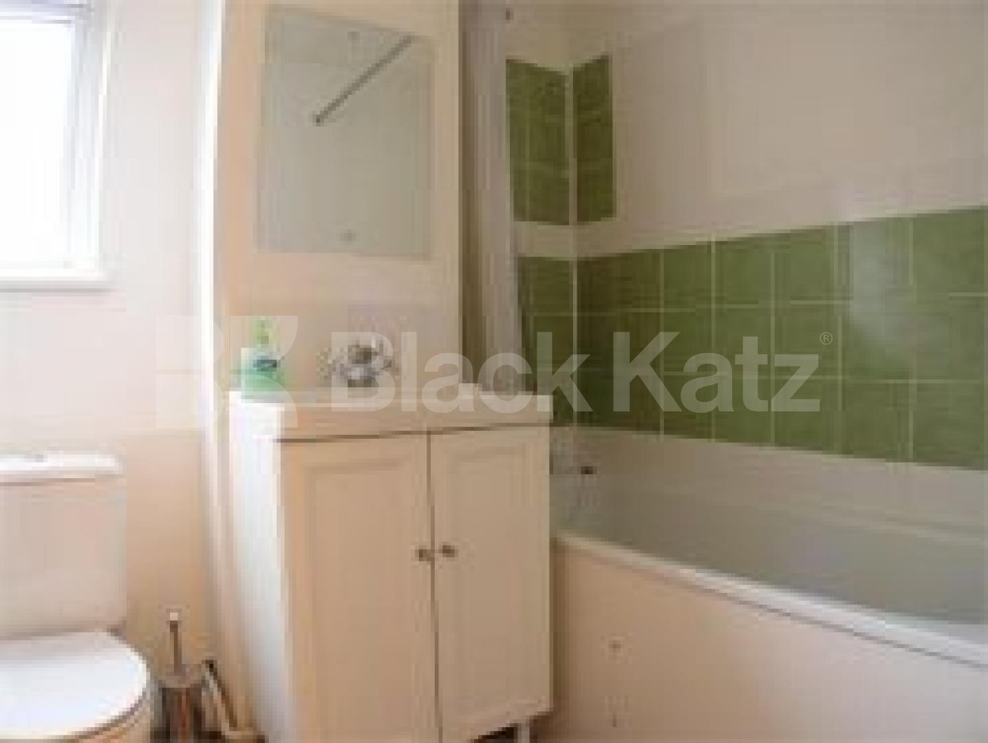 			New instruction, 1 Bedroom, 1 bath, 1 reception Flat			 Westbourne Park Road, LADBROKE GROVE