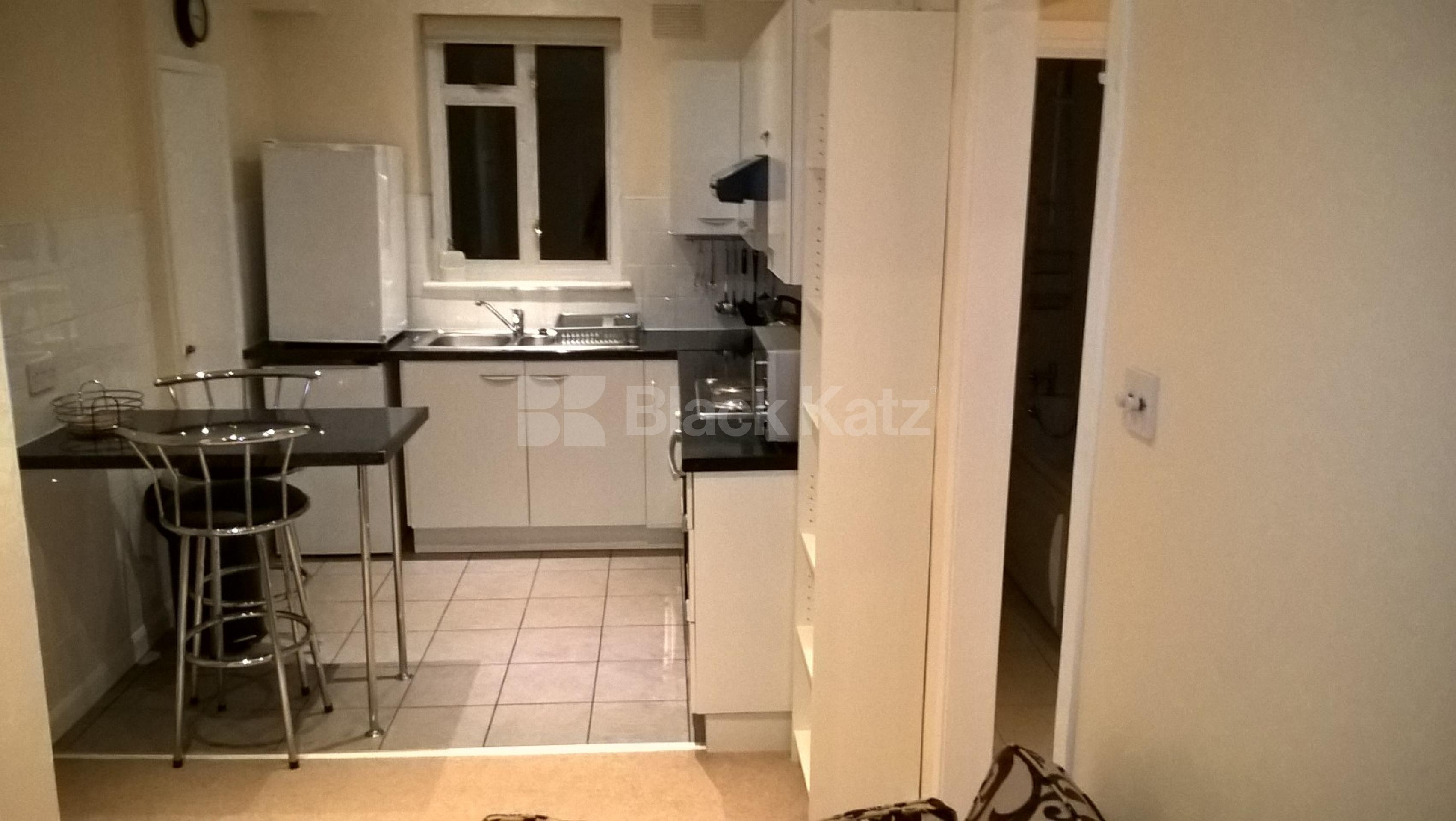 			New Instruction, 2 Bedroom, 1 bath, 1 reception Flat			 Essex Road, ANGEL N1