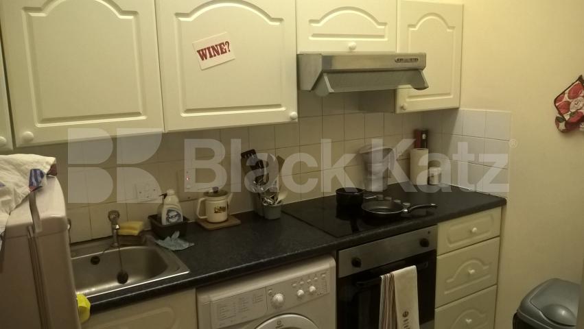 			New Instruction, 1 Bedroom, 1 bath, 1 reception Flat			 Camden Road, CAMDEN/ISLINGTON