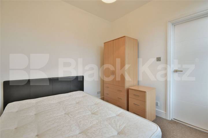 Spacious Three-Bedroom Property on Minster Road, NW2Ideal for three sharers, this well-presented three-bedroom property is now available to rent Minster Road, London, NW2,  London