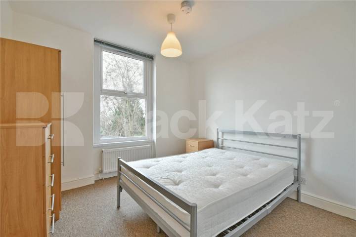 Spacious Three-Bedroom Property on Minster Road, NW2Ideal for three sharers, this well-presented three-bedroom property is now available to rent Minster Road, London, NW2,  London