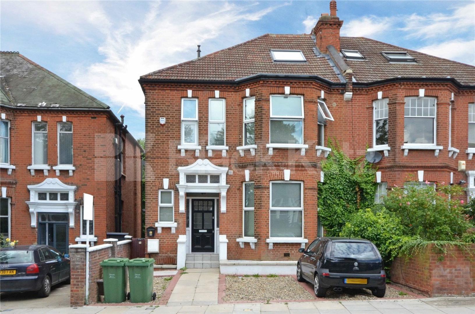 Spacious Three-Bedroom Property on Minster Road, NW2Ideal for three sharers, this well-presented three-bedroom property is now available to rent Minster Road, London, NW2,  London
