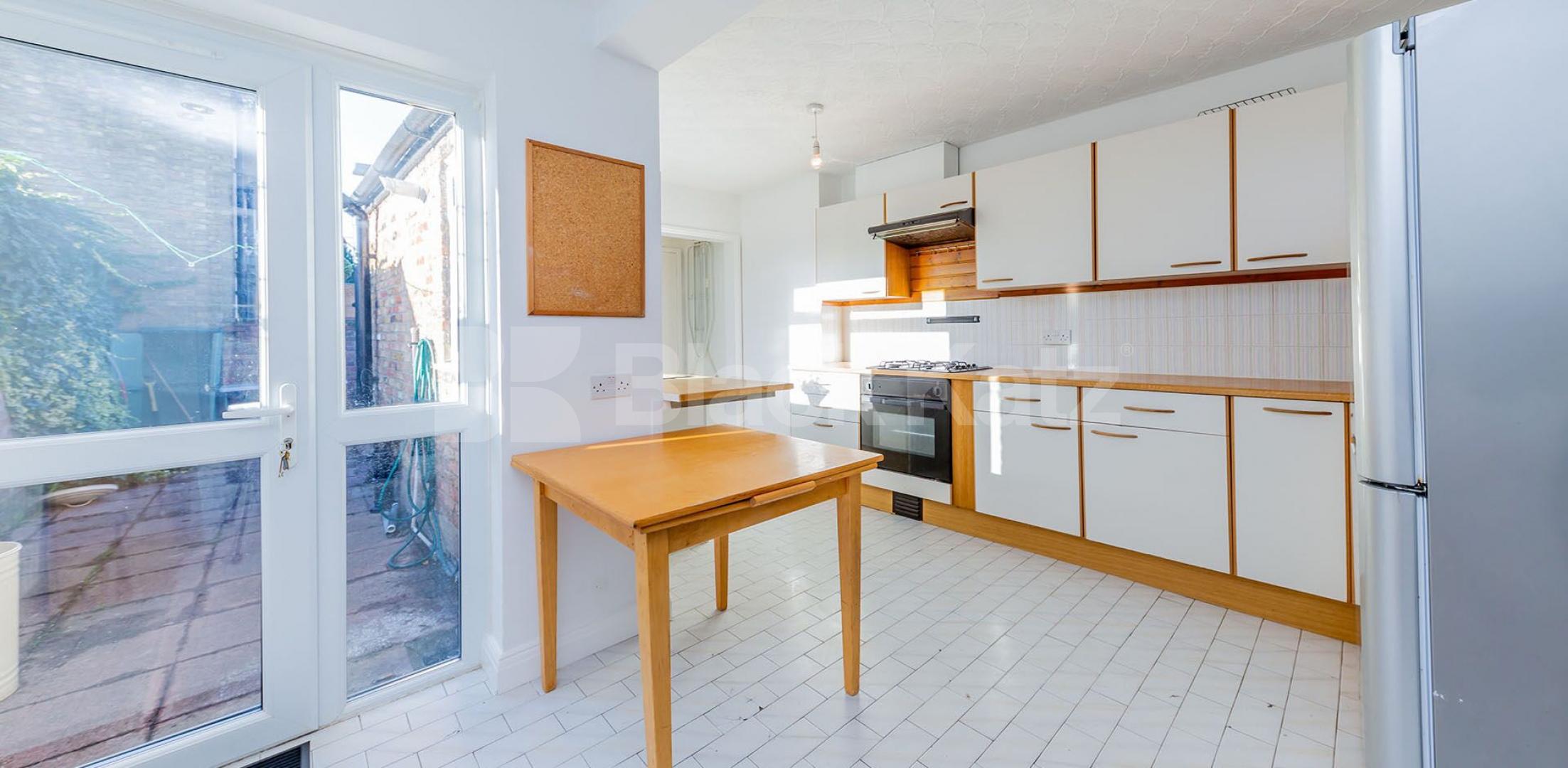			2 bedroom house plus study, 2 Bedroom, 1 bath, 1 reception House			 Darwin Road , Wood Green / Noel Park