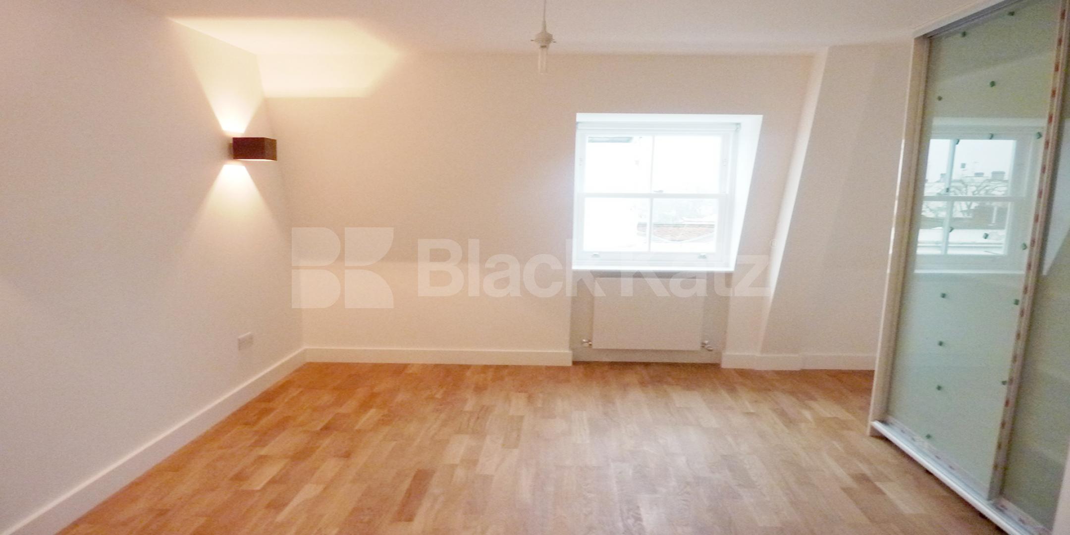 			HUGE LUXURY 1 BED!, 1 Bedroom, 1 bath, 1 reception Flat			 York Way, CAMDEN / KINGS CROSS