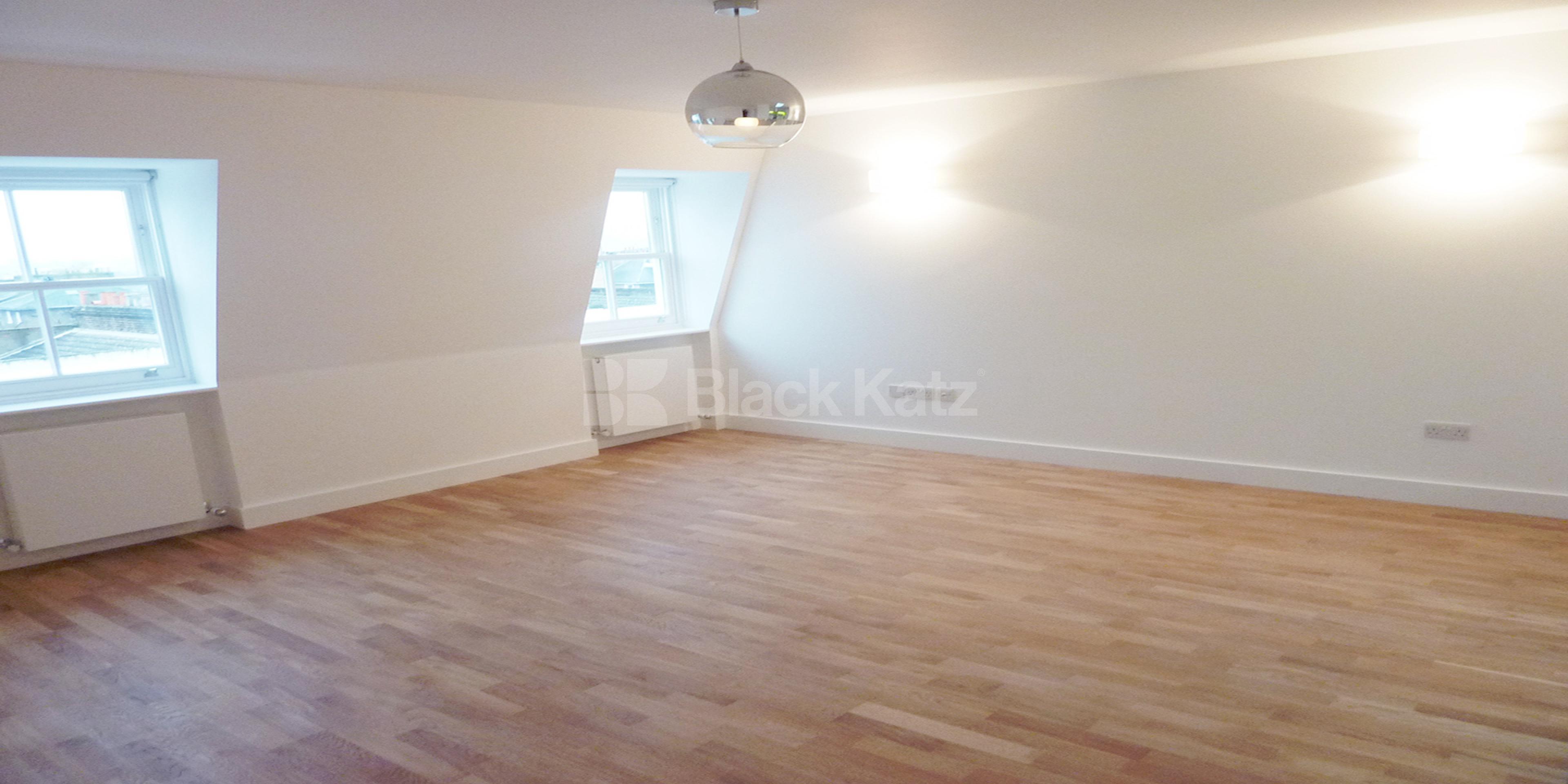 			HUGE LUXURY 1 BED!, 1 Bedroom, 1 bath, 1 reception Flat			 York Way, CAMDEN / KINGS CROSS N7