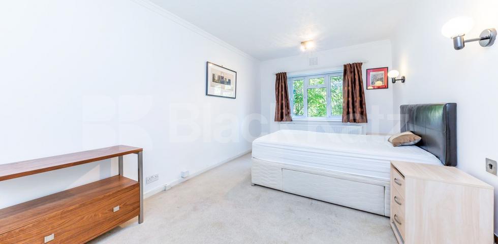 			Amazing Garden Property !, 1 Bedroom, 1 bath, 1 reception Apartment			 Hill Court, Stanhope Road , Highgate, N6