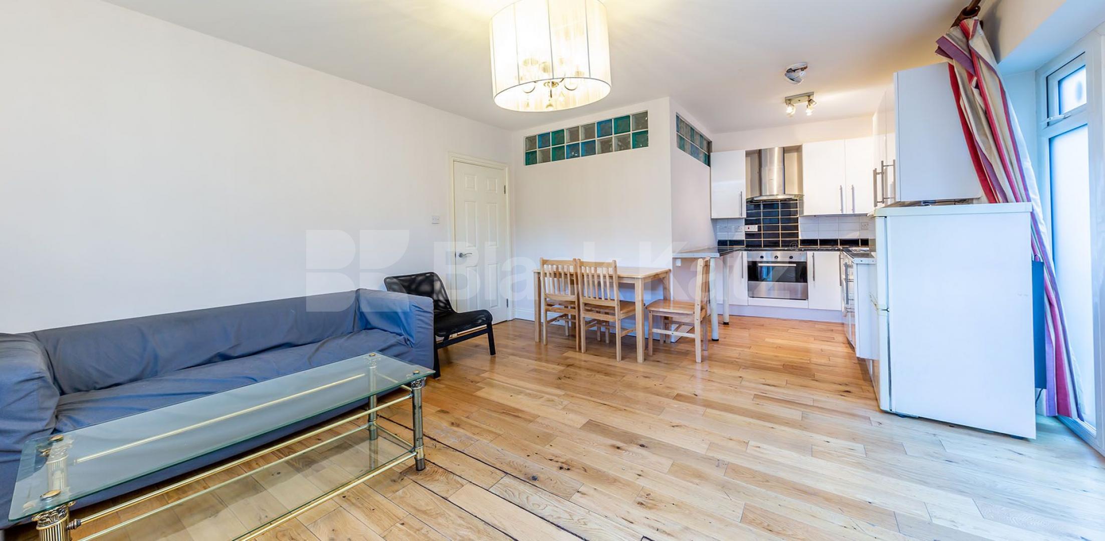 			New Instruction!, 2 Bedroom, 1 bath, 1 reception Ground Floor Flat			 High Street, Barnet