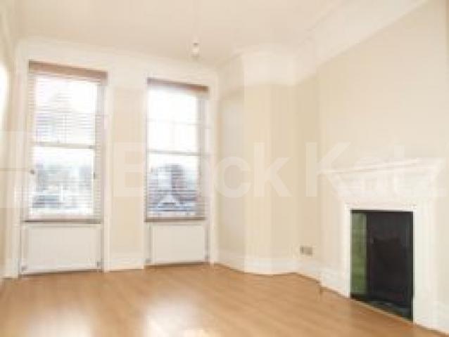 			LET!, 4 Bedroom, 1 bath, 1 reception Serviced Apartments			 Jacksons Lane, HIGHGATE