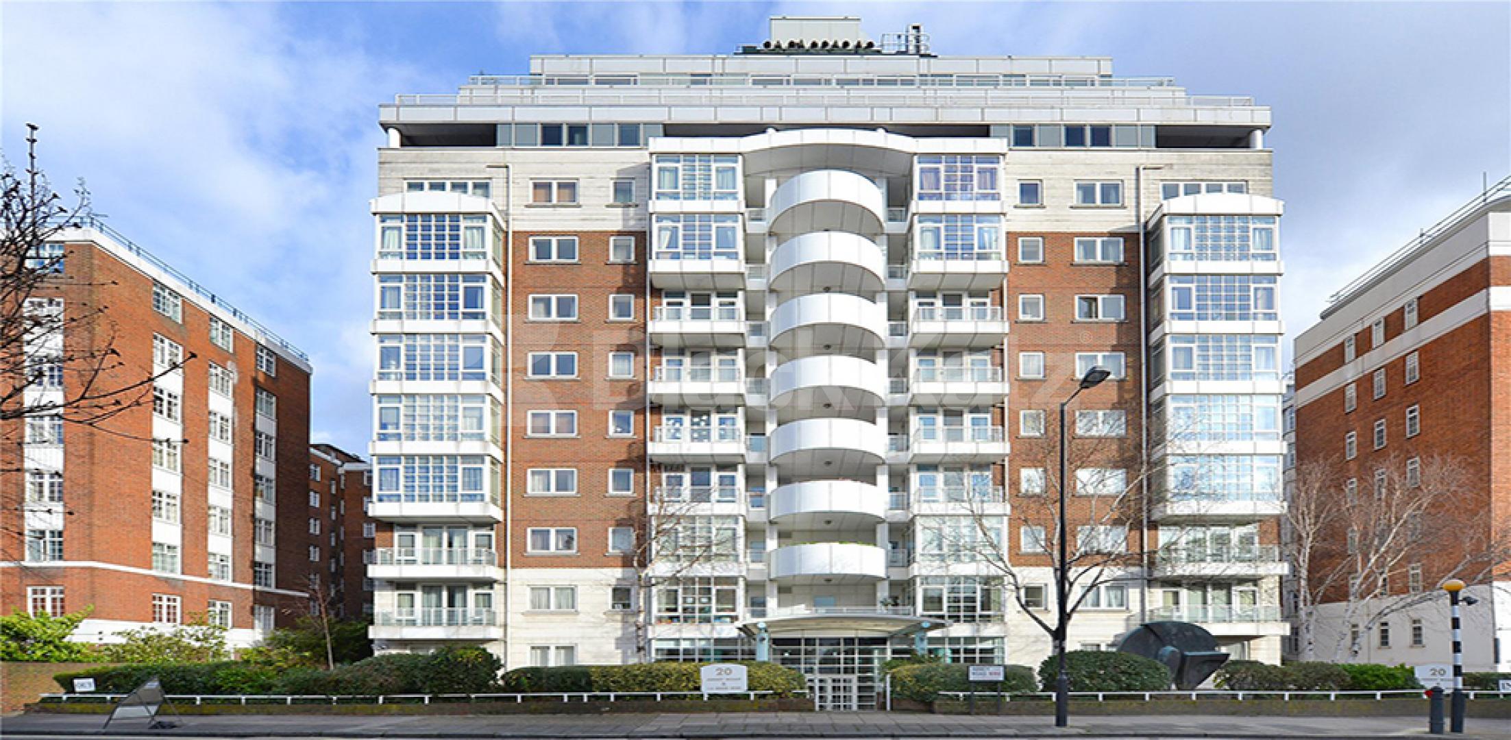 			2 BED 2 BATH WITH ACCESS TO POOL AND CAR PARK! , 2 Bedroom, 2 bath, 1 reception Flat			 Abbey Road, ST JOHNS WOOD