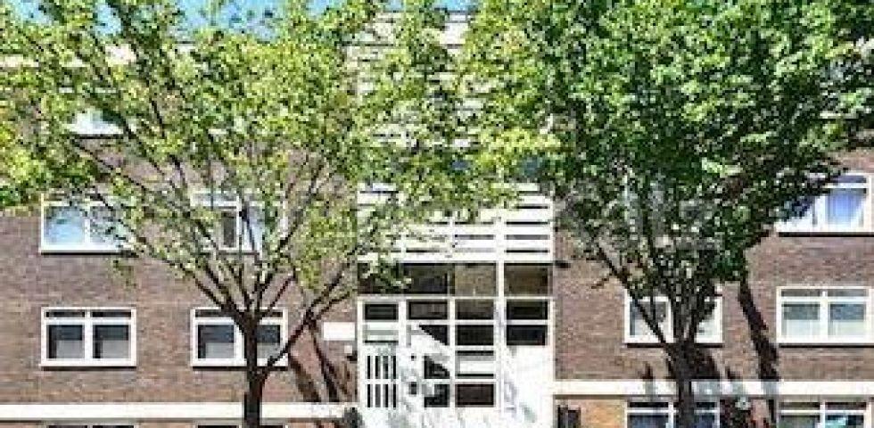 			CENTRAL LOCATION! , 3 Bedroom, 1 bath, 1 reception Flat			 Blomfield Villas, WARWICK AVENUE