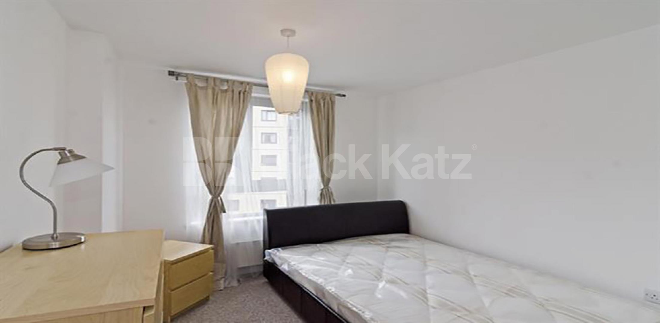 			NEW INSTRUCTION, 1 Bedroom, 1 bath, 1 reception Flat			 Eden Grove, HOLLOWAY