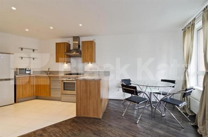 			NEW INSTRUCTION, 1 Bedroom, 1 bath, 1 reception Flat			 Eden Grove, HOLLOWAY