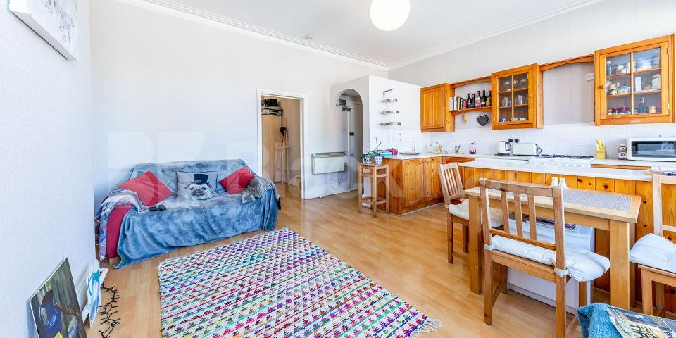 			Great One Bed !, 1 Bedroom, 1 bath, 1 reception Flat			 High Street, Hornsey