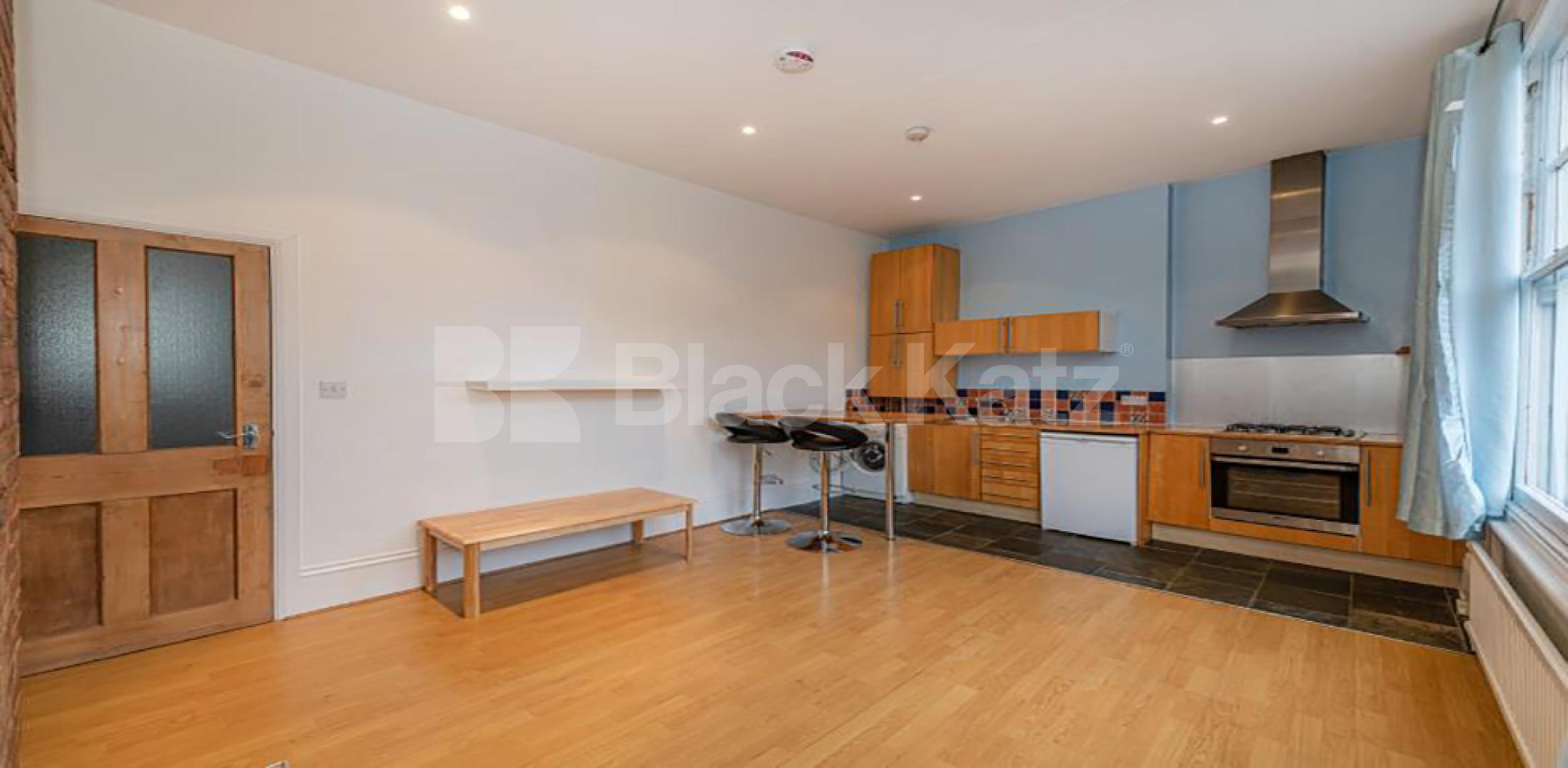 Exceptional Quality 1 Bedroom, Furnished Flat in Tottenham Lane N8