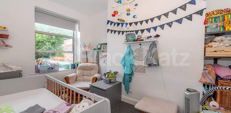 			NEW INSTRUCTION!, 2 Bedroom, 1 bath, 1 reception Flat			 Park Road, CROUCH END