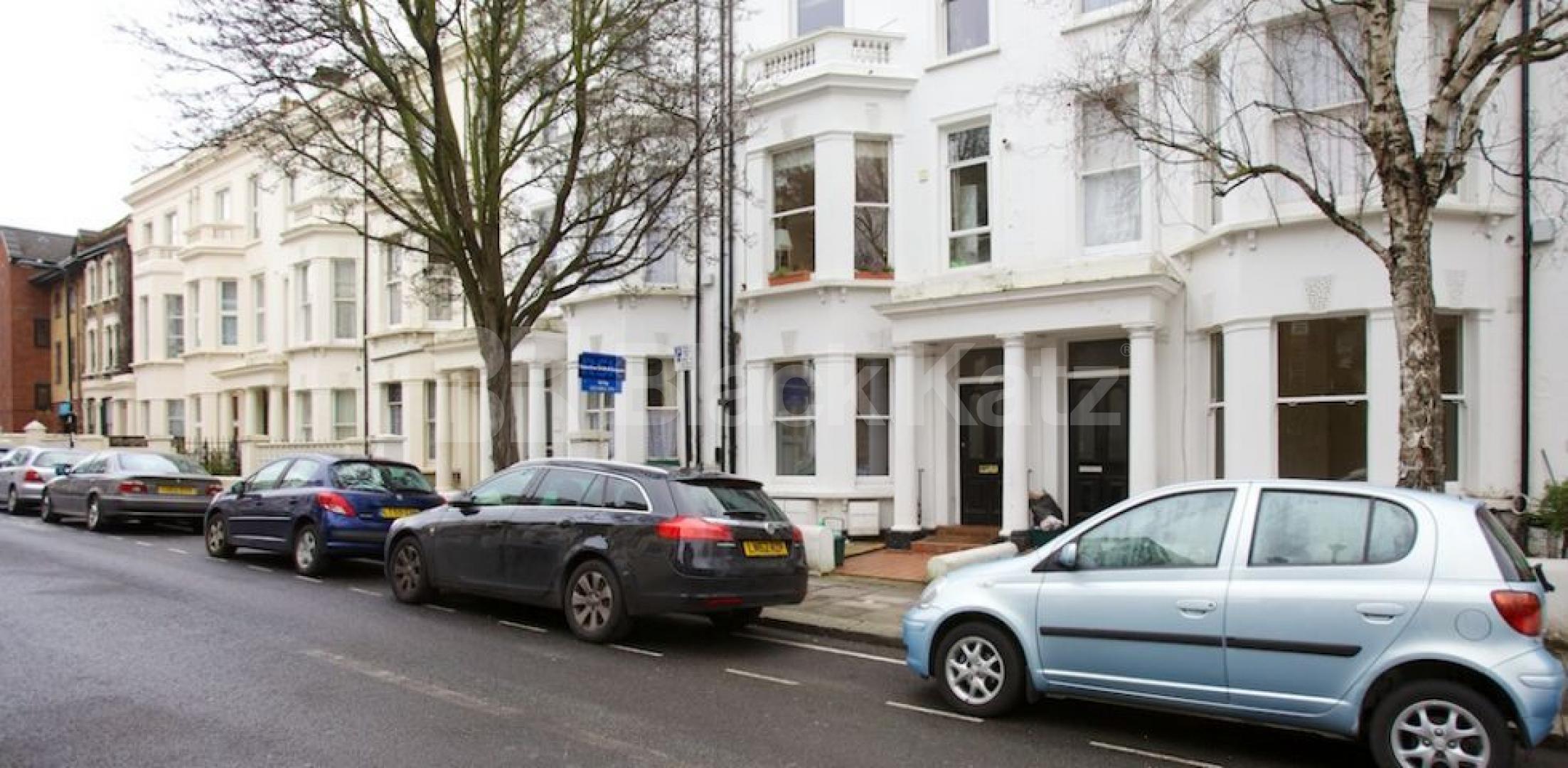 			NEW INSTRUCTION, 1 Bedroom, 1 bath, 1 reception Flat			 Birkbeck Road, ACTON