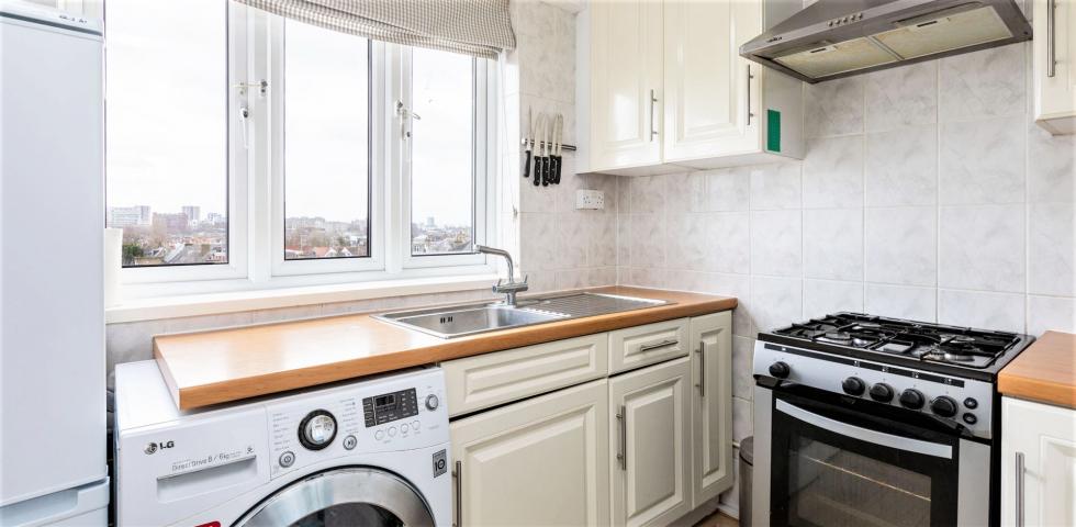 Modern and Central Apartment West End Lane, West Hampstead