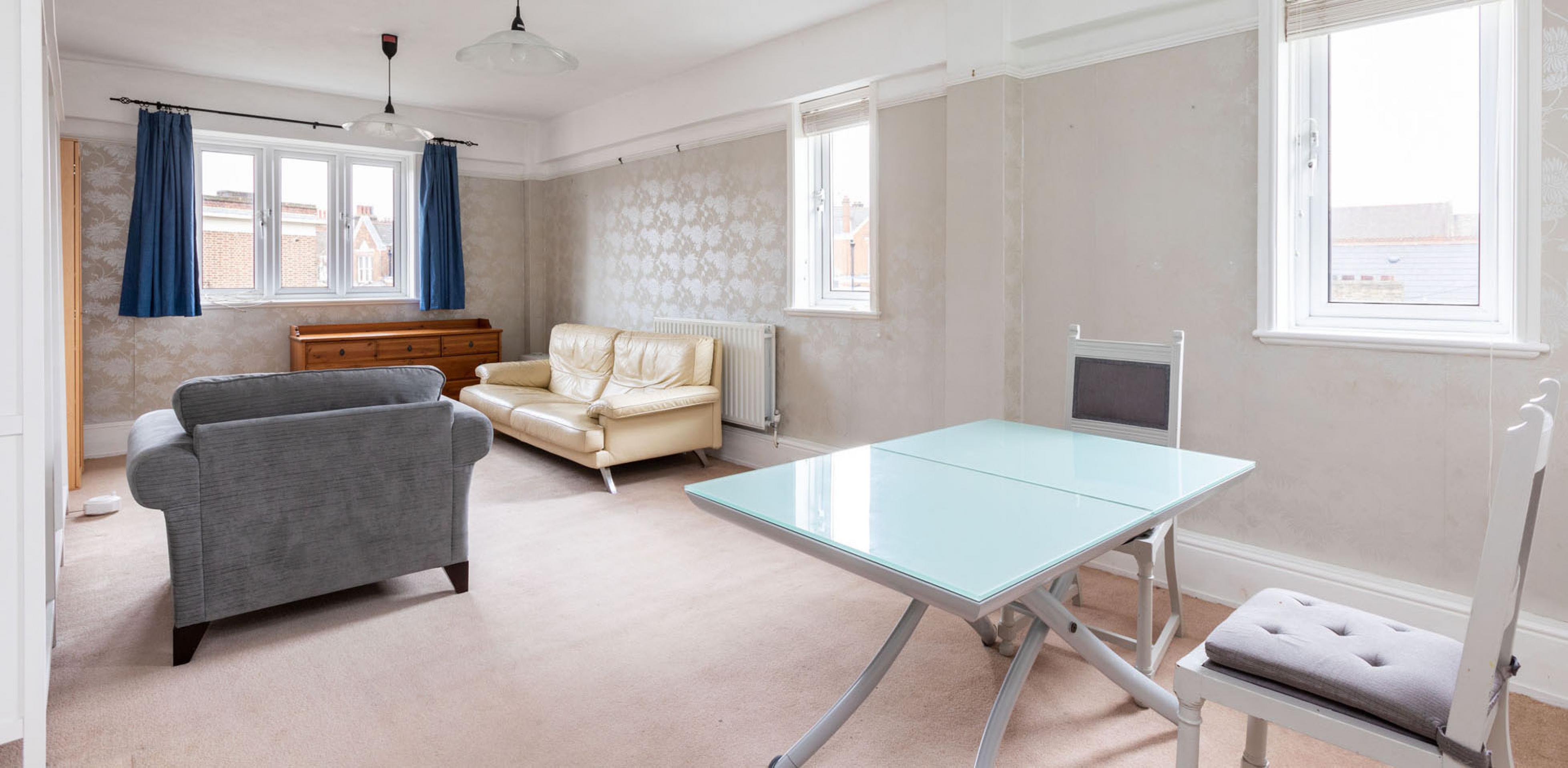 			2 Bedroom, 1 bath, 1 reception Flat			 West End Lane, WEST HAMPSTEAD NW6