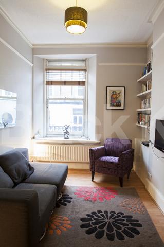 			2 BED GOOD FOR 3 SHARERS IN FITZROVIA!, 2 Bedroom, 1 bath, 1 reception Flat			 Wells Street, FITZROVIA