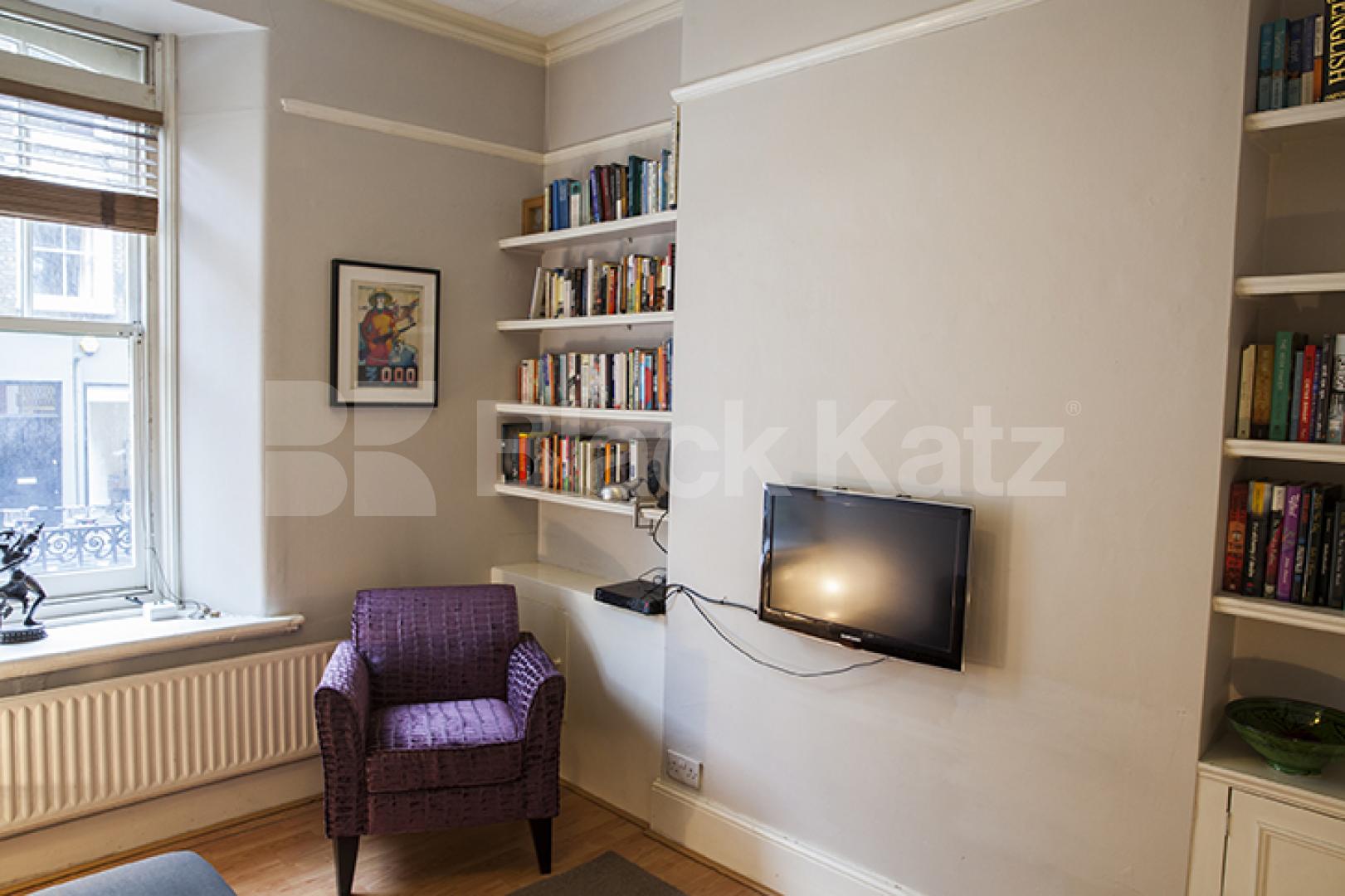 			2 BED GOOD FOR 3 SHARERS IN FITZROVIA!, 2 Bedroom, 1 bath, 1 reception Flat			 Wells Street, FITZROVIA