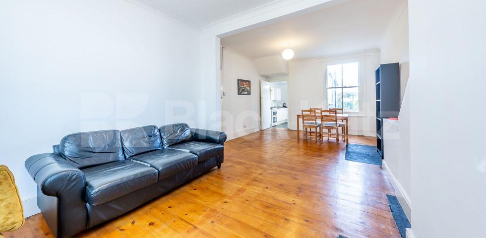 			NEW INSTRUCTION!, 3 Bedroom, 1 bath, 1 reception House			 Hawthorn Road , Upper Edmonton 