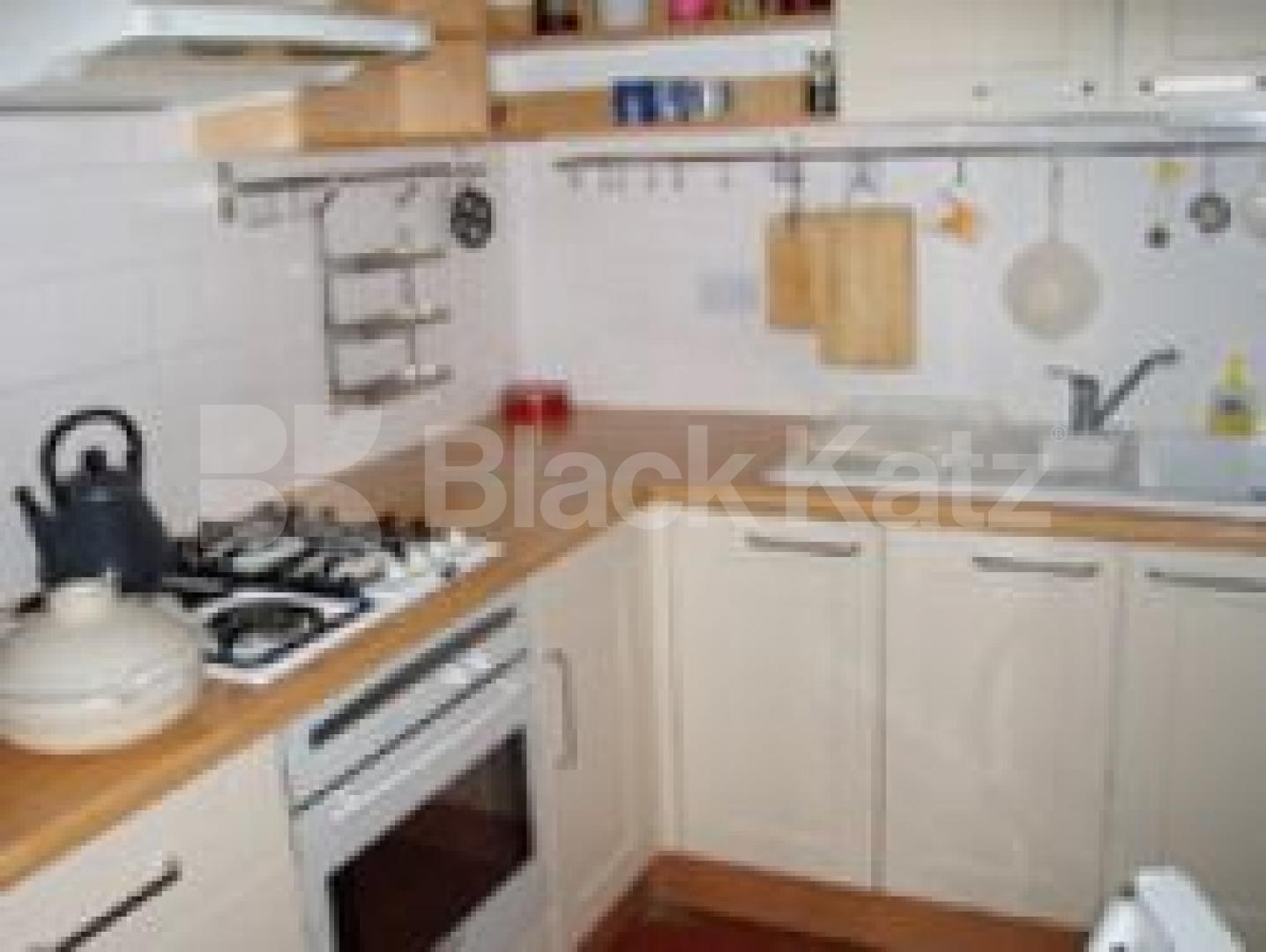 			1 Bedroom, 1 bath, 1 reception Flat			 Camden Road, CAMDEN/HOLLOWAY N7