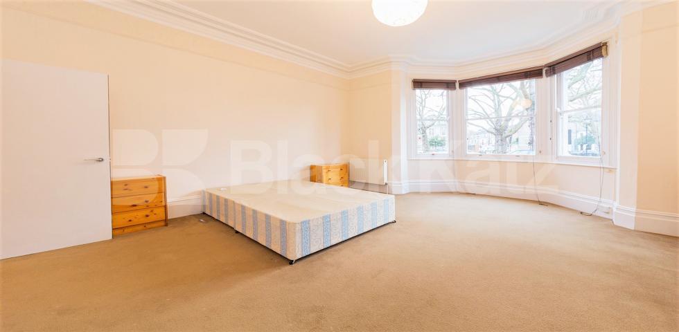 			1 Bedroom, 1 bath, 1 reception Flat			 Brook Green , Hammersmith