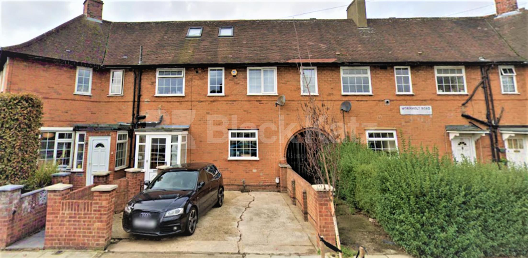 			3 Bedroom, 1 bath, 1 reception House			 Wormholt Road, Shepherds Bush