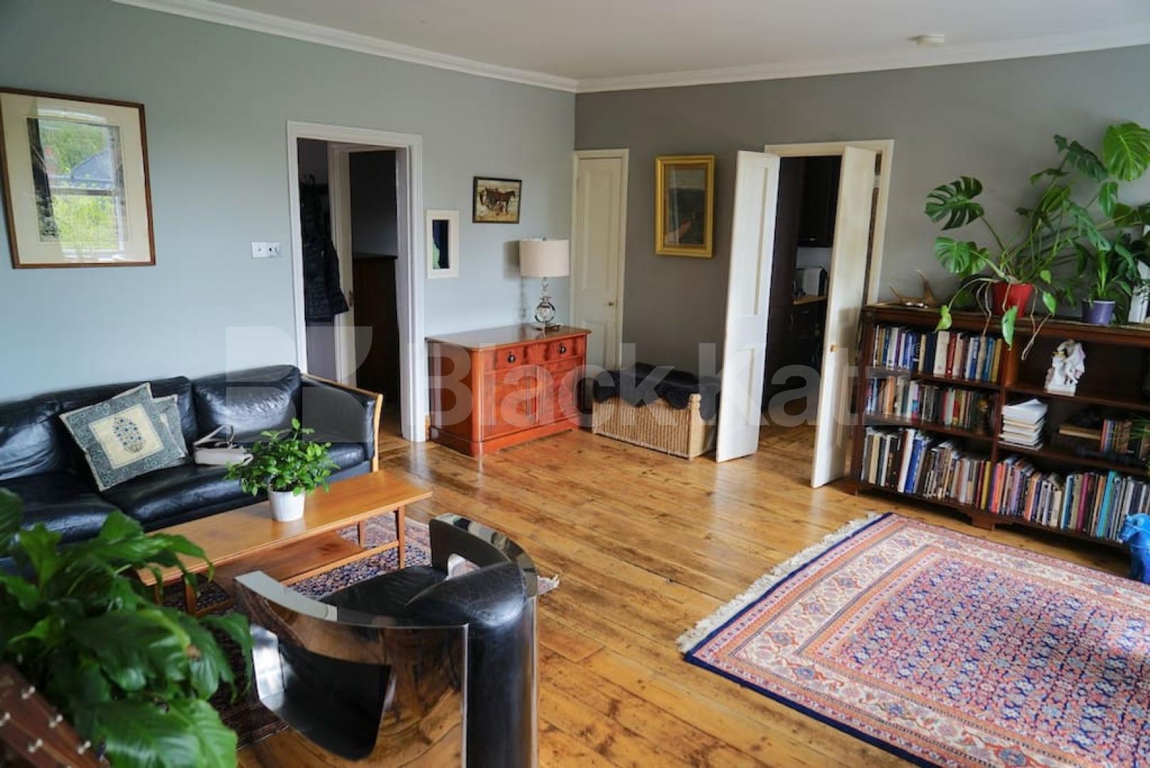 			New Instruction In Heart Of Crouch End !, 1 Bedroom, 1 bath, 1 reception Apartment			 Coolhurst Road, Crouch End / Highgate