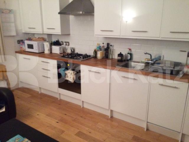 			New Instruction, 3 Bedroom, 1 bath, 1 reception Flat			 Junction Road, ARCHWAY