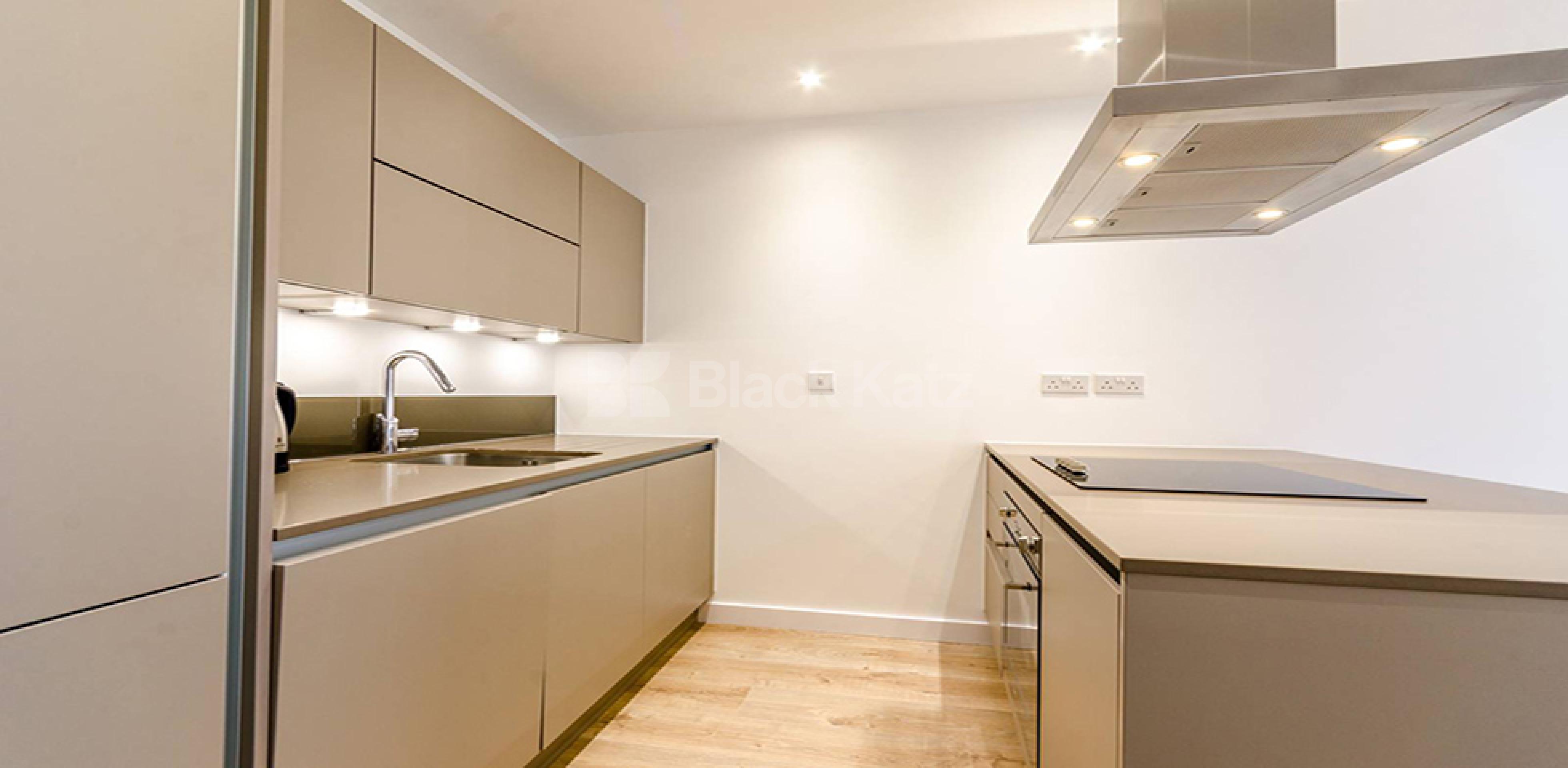 			LUXURY NEW MODERN DEVELOPMENT!, 3 Bedroom, 1 bath, 1 reception Flat			 Allcroft Road, KENTISH TOWN NW5