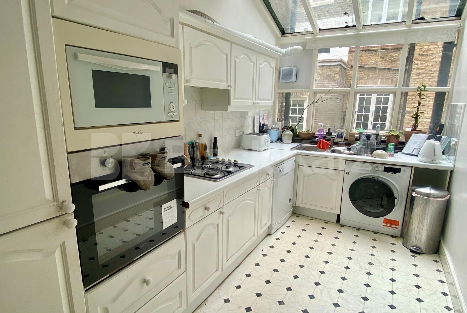 Stunning bright and airy apartment marrying period charm with modern living Alderney Street, Pimlico 